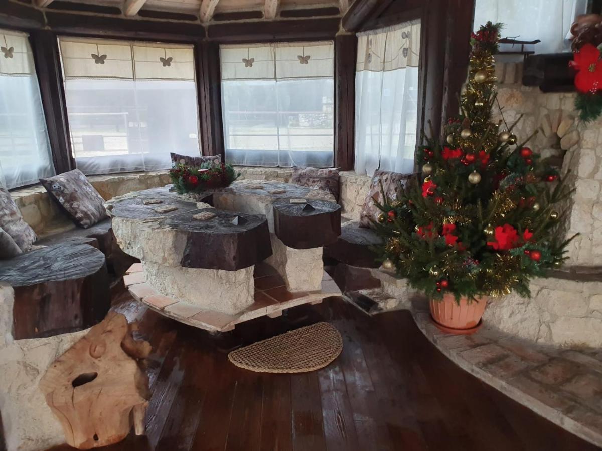 Villa Il Vecchio Olmo Gagliano Aterno Esterno foto