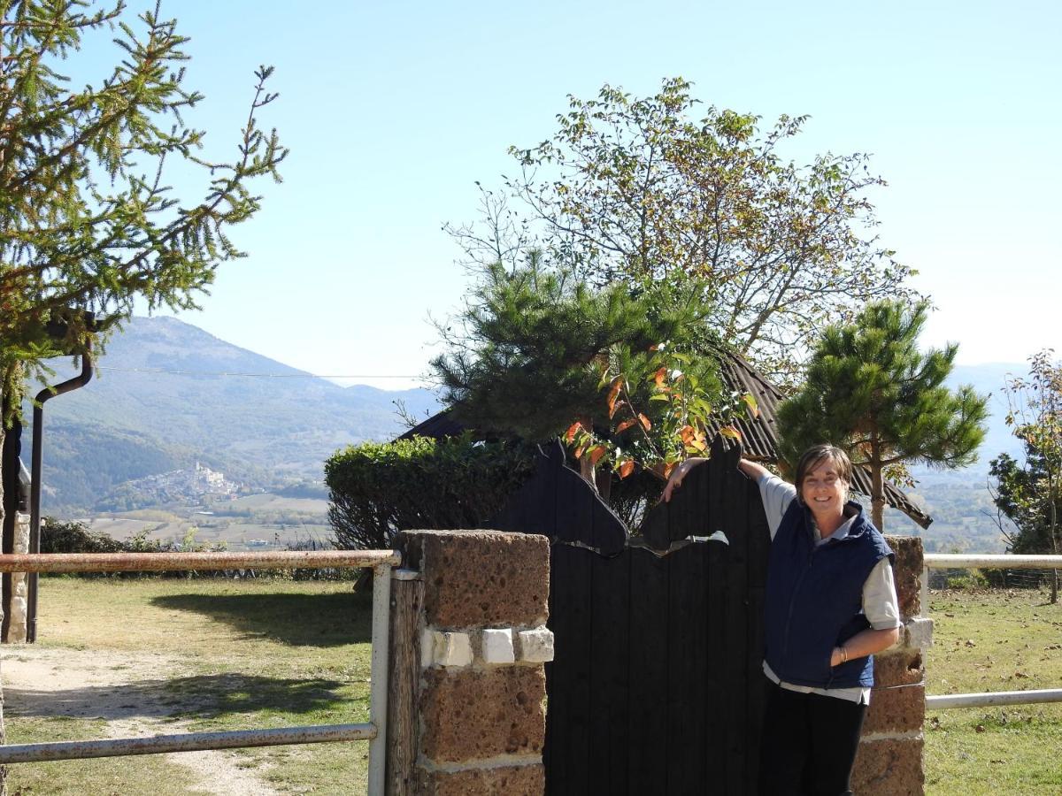Villa Il Vecchio Olmo Gagliano Aterno Esterno foto
