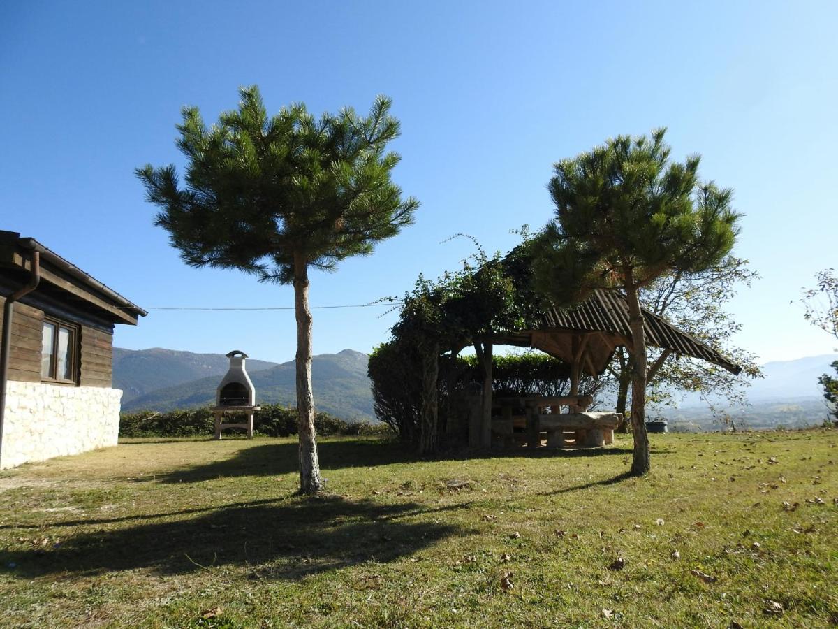 Villa Il Vecchio Olmo Gagliano Aterno Esterno foto